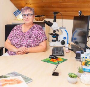 Heilpraktikerin Angelika Maria Zimmermann, Ihre Expertin für die ganzheitliche Dunkelfelddiagnose und Therapie in Ettringen.